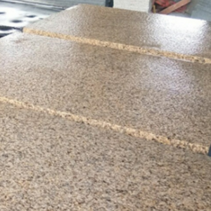 ĐÁ GRANITE VÀNG BÌNH ĐỊNH (MẶT MÀI THÔ)
