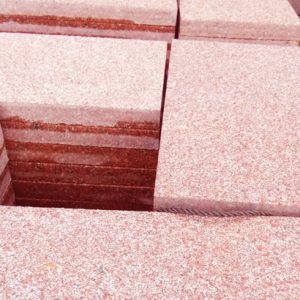 ĐÁ GRANITE ĐỎ BÌNH ĐỊNH (MẶT KHÒ)